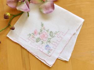 Set of 3 Pink Flower Embroidered Ladies Handkerchiefs